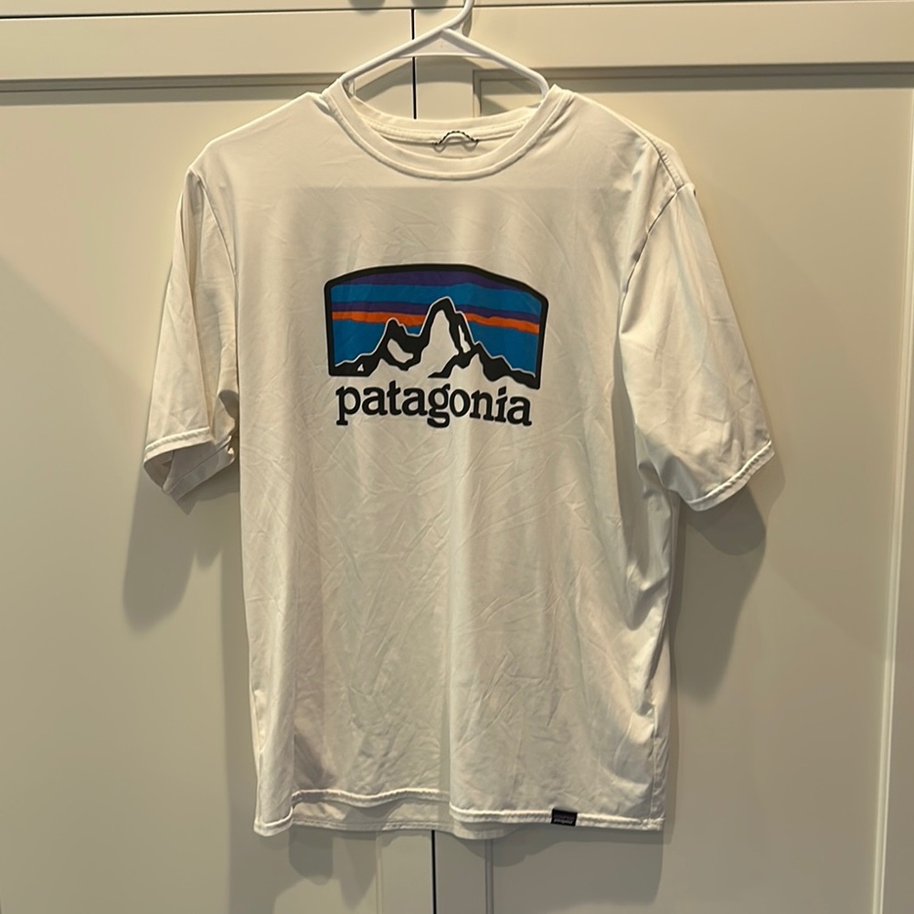 Patagonia White Short Sleeve Tee Casual Style